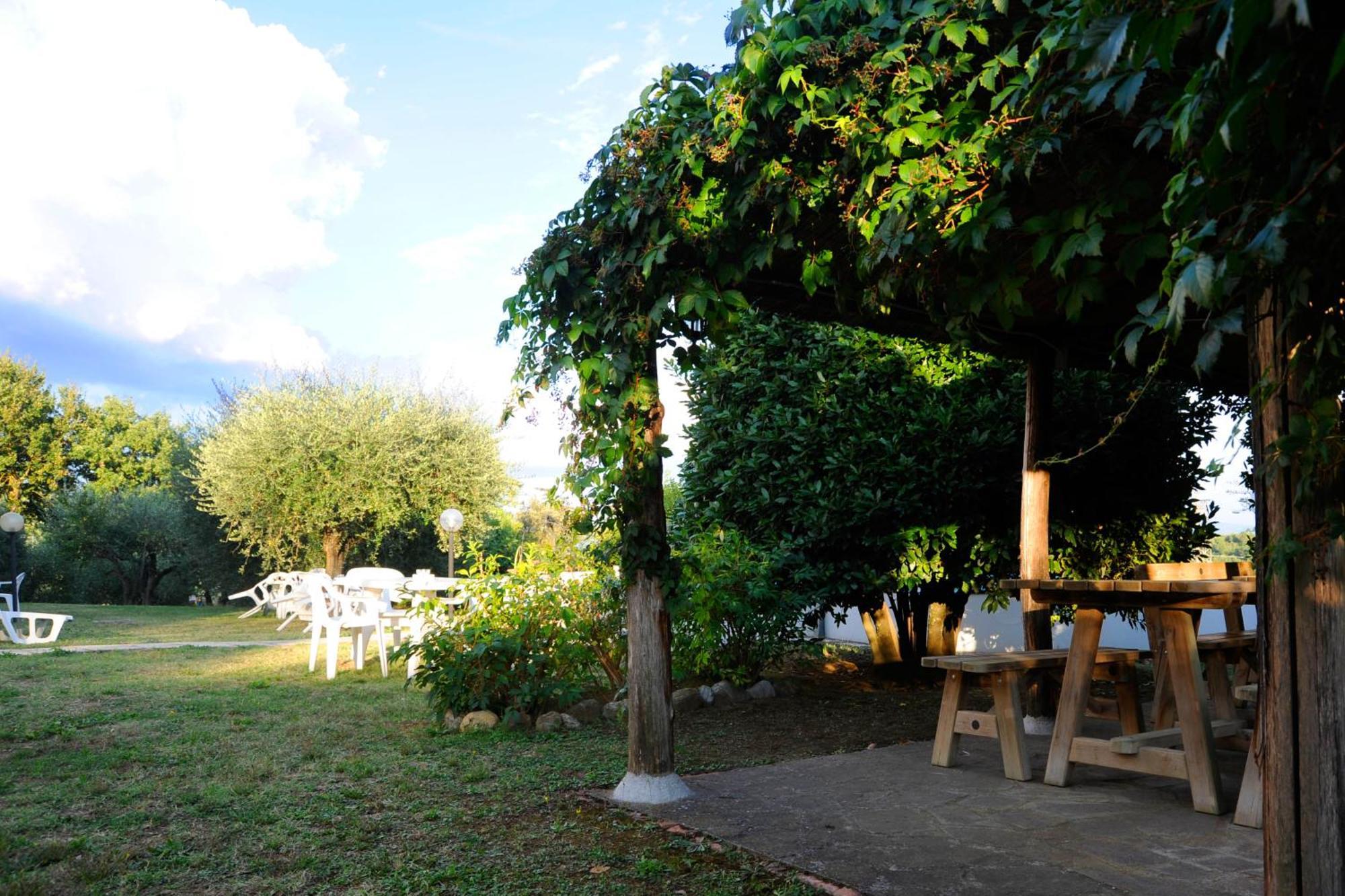 Poggio Delle Rose Tuscany Relais Apartment Chianciano Terme Bagian luar foto